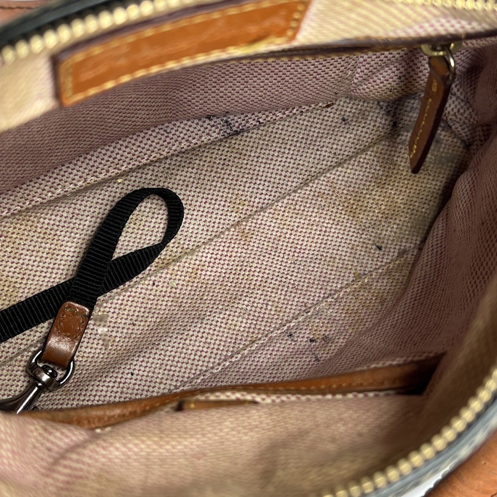 Dooney & Bourke Dillen Crossbody Satchel Hand Bag Pebbled Black Brown Leather - Picture 12 of 16